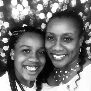 Meet your Posher, Carrie